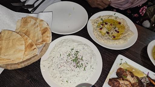 Photo of Ali's Quisine - 20 Chapel St, Luton LU1 2SE